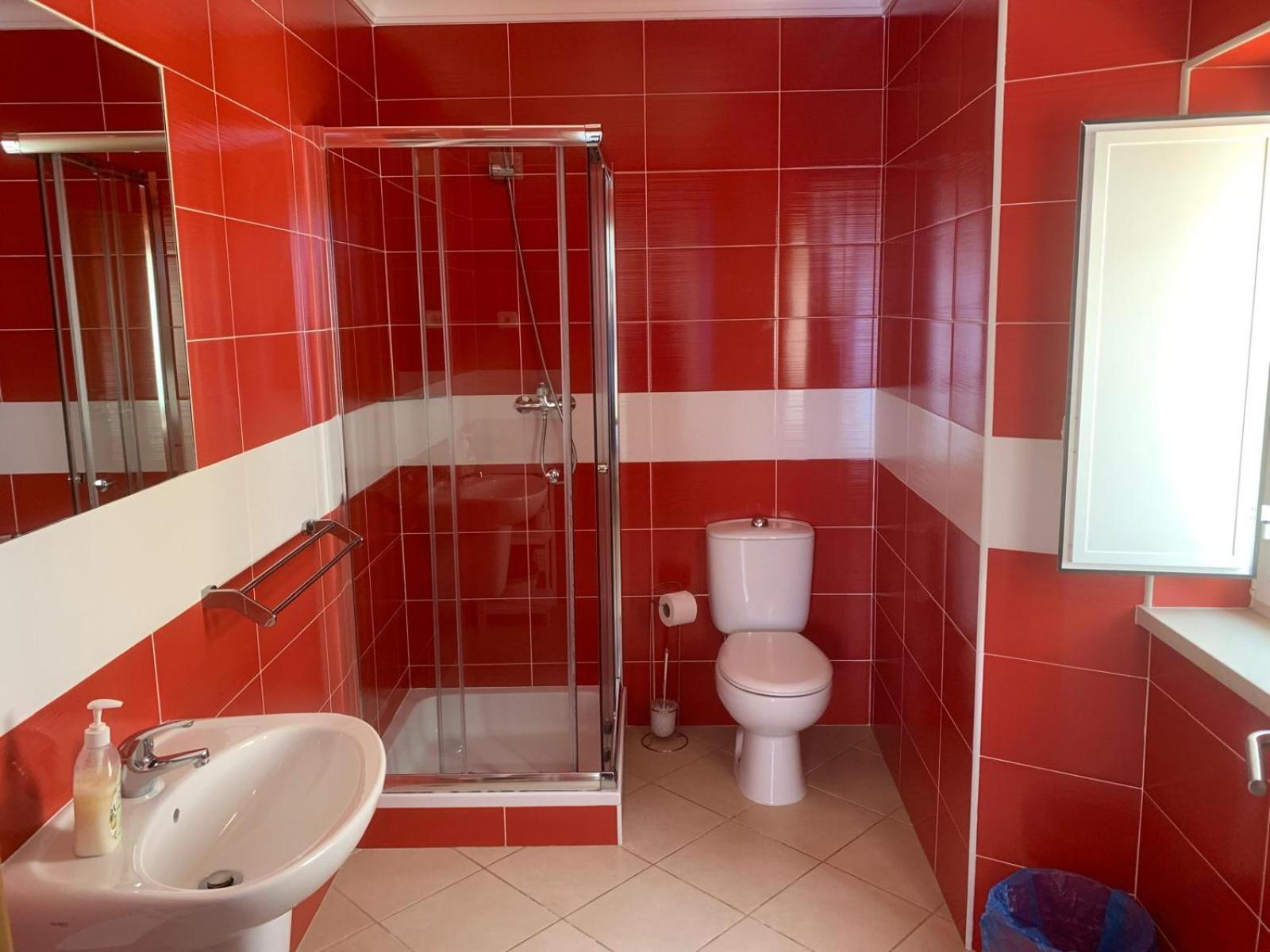 Blue Moon Guesthouse Лагос Екстериор снимка